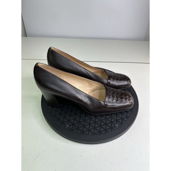 Bottega Veneta Brown Leather Square Toe Intrecciato Pumps Size 10B Interaction - Picture 3 of 10